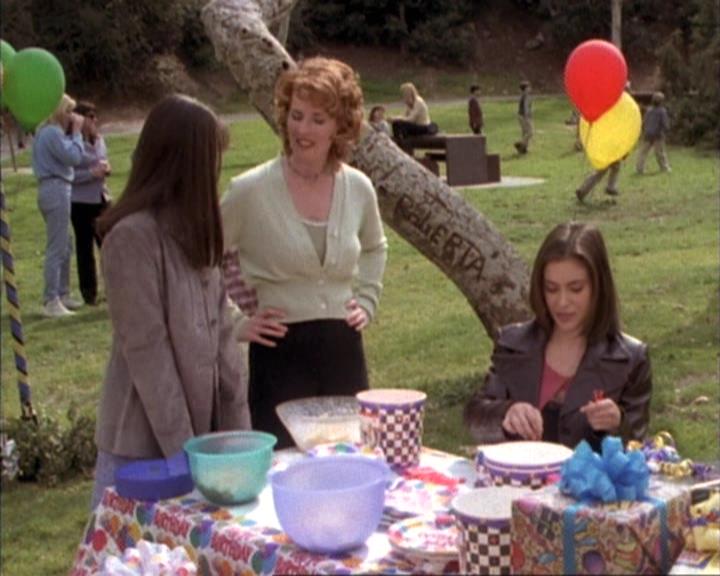 Charmed-Online-dot-net_119OutOfSight0055.jpg