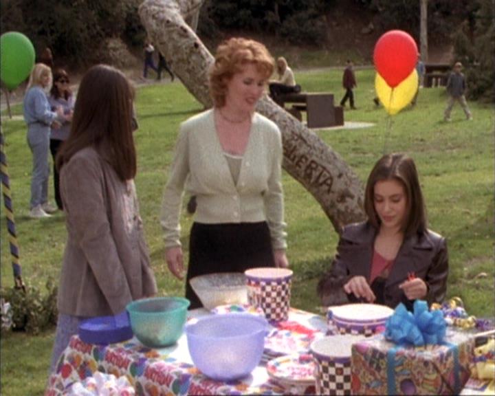 Charmed-Online-dot-net_119OutOfSight0056.jpg