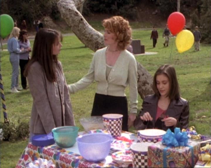 Charmed-Online-dot-net_119OutOfSight0057.jpg