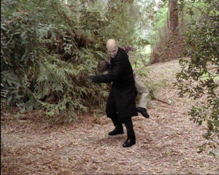 Charmed-Online-dot-net_119OutOfSight0134.jpg