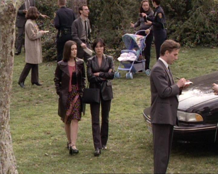 Charmed-Online-dot-net_119OutOfSight0245.jpg