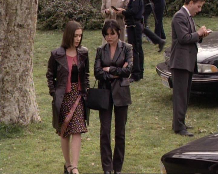 Charmed-Online-dot-net_119OutOfSight0253.jpg