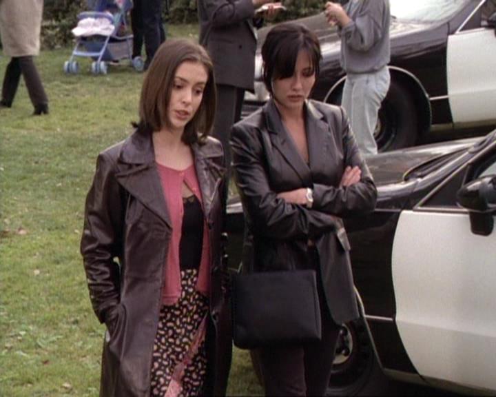 Charmed-Online-dot-net_119OutOfSight0262.jpg