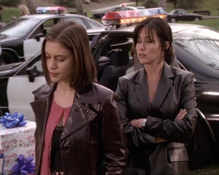 Charmed-Online-dot-net_119OutOfSight0268.jpg