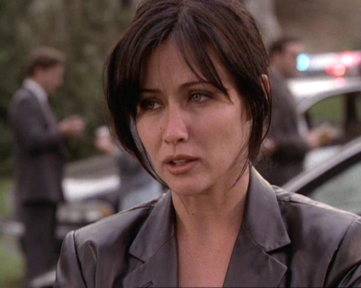 Charmed-Online-dot-net_119OutOfSight0282.jpg