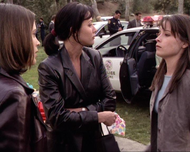 Charmed-Online-dot-net_119OutOfSight0291.jpg