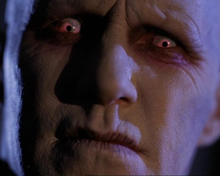 Charmed-Online-dot-net_119OutOfSight0369.jpg