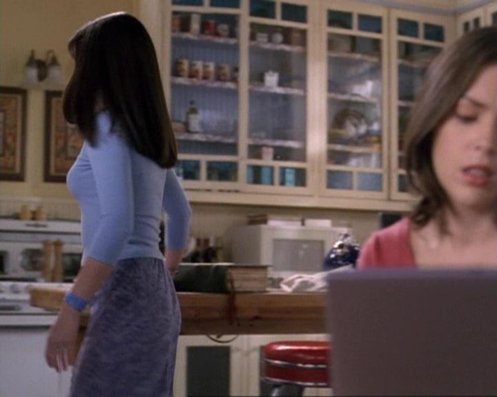 Charmed-Online-dot-net_119OutOfSight0388.jpg