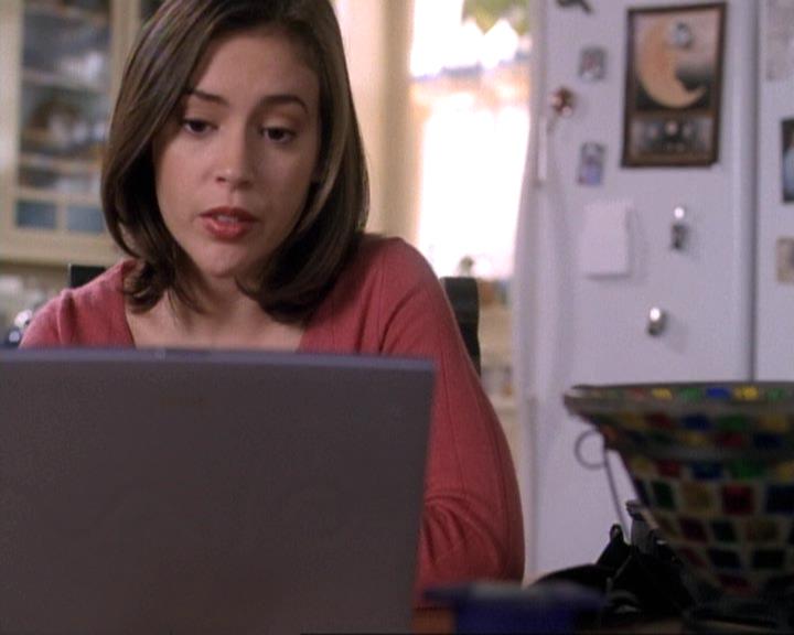 Charmed-Online-dot-net_119OutOfSight0403.jpg