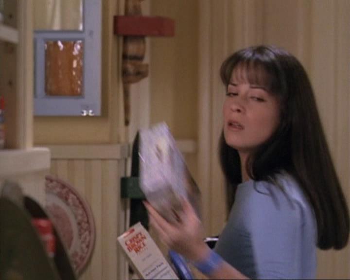 Charmed-Online-dot-net_119OutOfSight0416.jpg