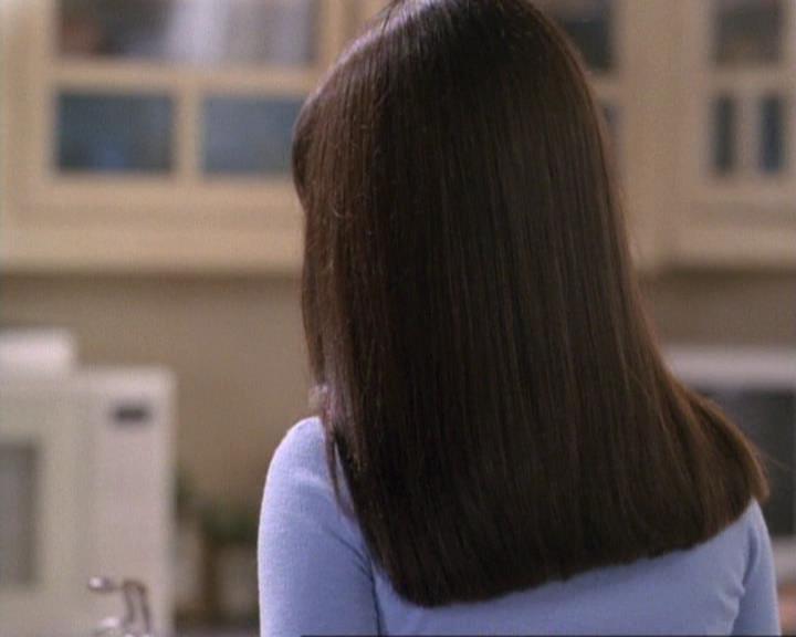 Charmed-Online-dot-net_119OutOfSight0431.jpg