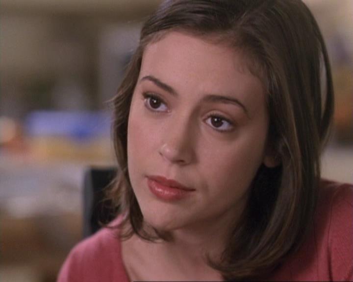 Charmed-Online-dot-net_119OutOfSight0453.jpg
