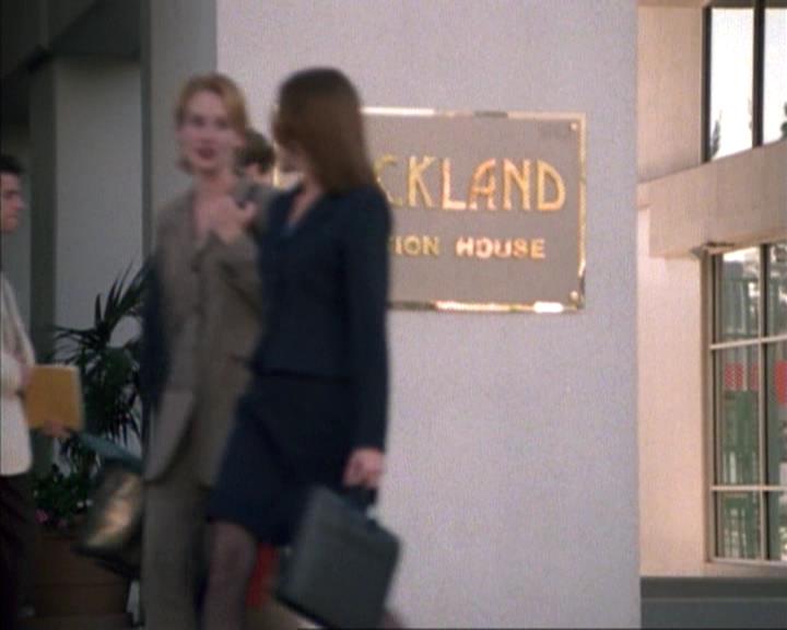 Charmed-Online-dot-net_119OutOfSight0461.jpg