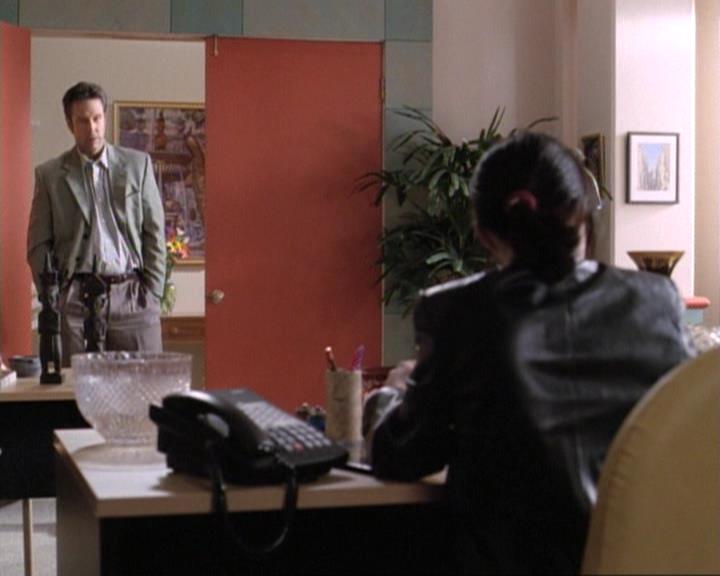 Charmed-Online-dot-net_119OutOfSight0467.jpg