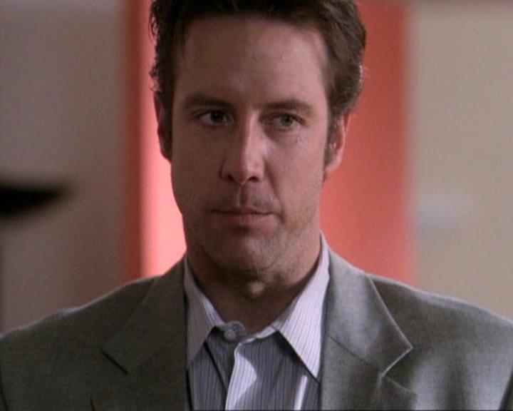 Charmed-Online-dot-net_119OutOfSight0536.jpg
