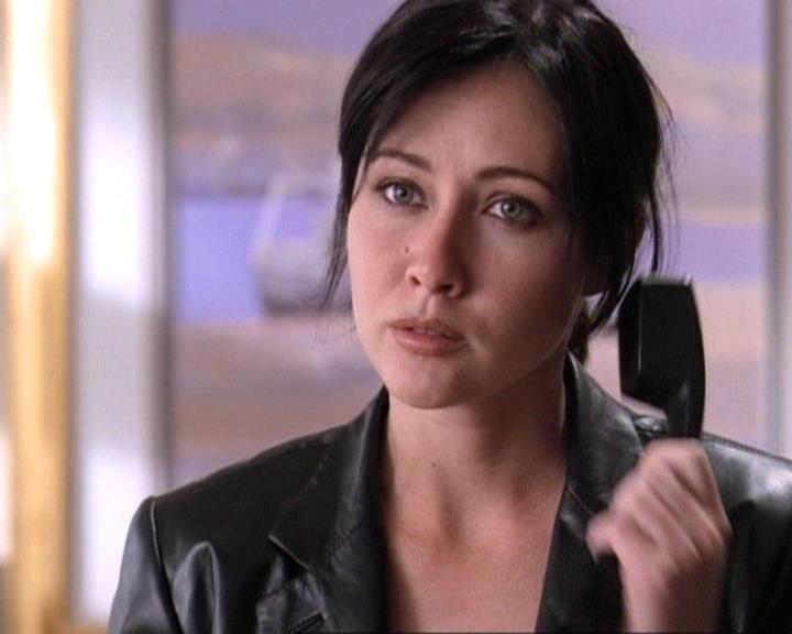 Charmed-Online-dot-net_119OutOfSight0554.jpg