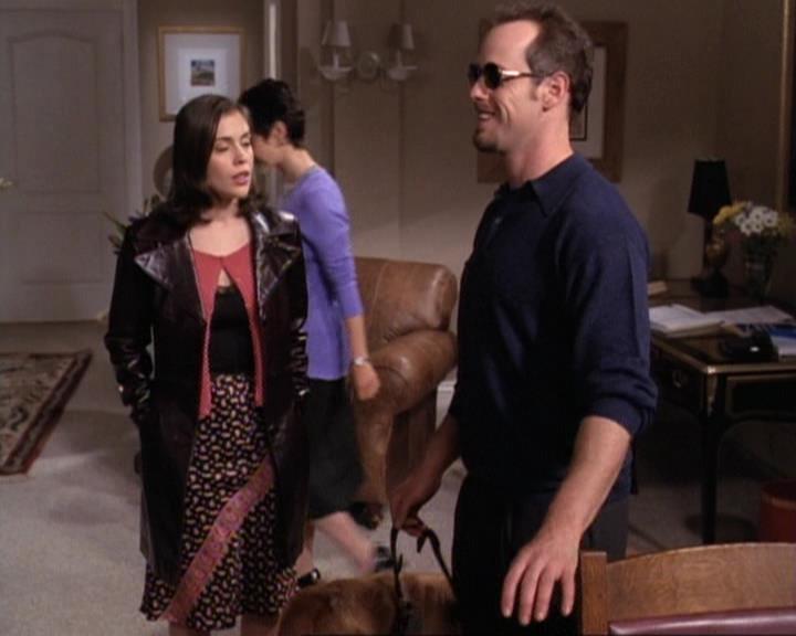 Charmed-Online-dot-net_119OutOfSight0582.jpg