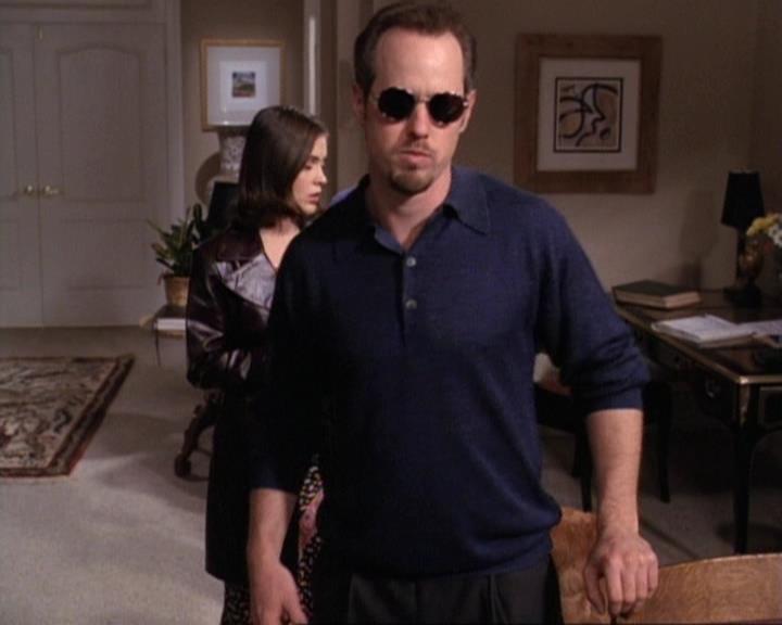 Charmed-Online-dot-net_119OutOfSight0632.jpg