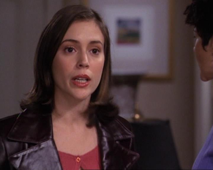 Charmed-Online-dot-net_119OutOfSight0635.jpg