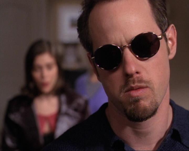Charmed-Online-dot-net_119OutOfSight0641.jpg