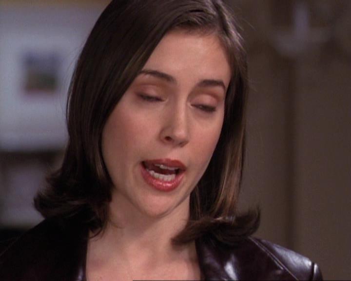 Charmed-Online-dot-net_119OutOfSight0676.jpg Charmed-Online-dot-net_119OutOfSight0676.jpg