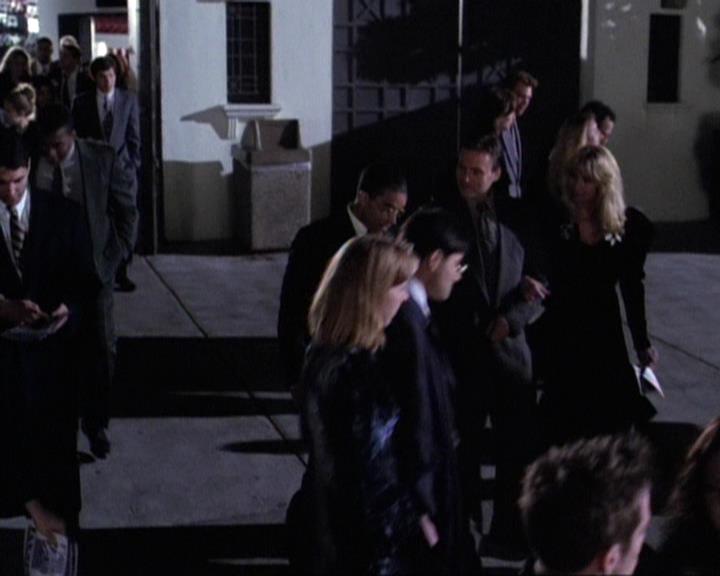Charmed-Online-dot-net_119OutOfSight0725.jpg