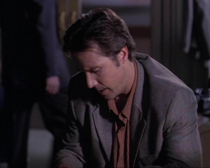 Charmed-Online-dot-net_119OutOfSight0930.jpg Charmed-Online-dot-net_119OutOfSight0930.jpg