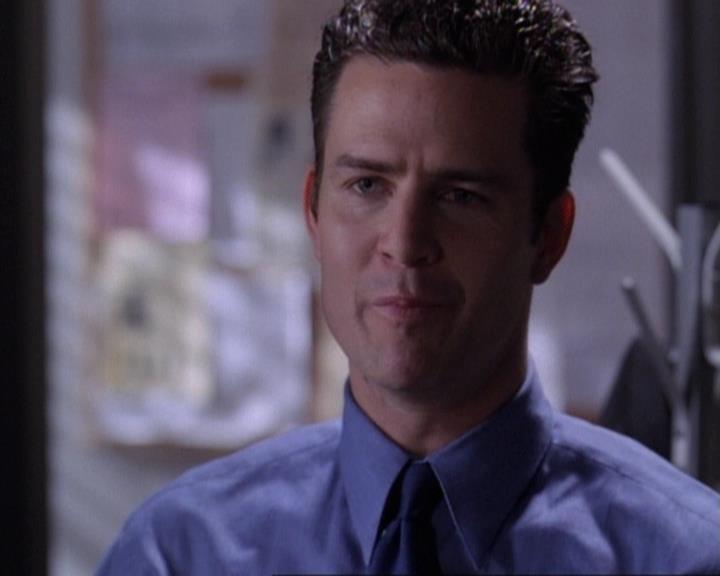 Charmed-Online-dot-net_119OutOfSight0976.jpg