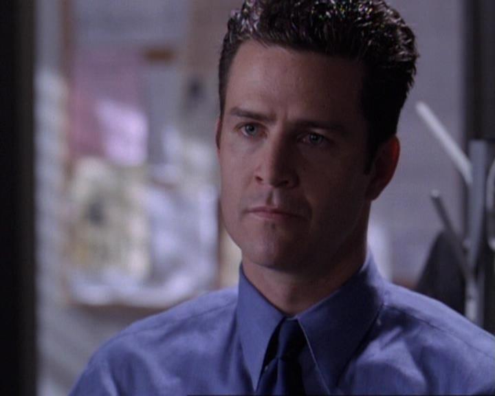 Charmed-Online-dot-net_119OutOfSight0984.jpg
