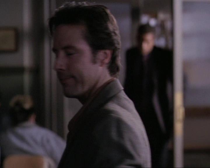 Charmed-Online-dot-net_119OutOfSight0985.jpg