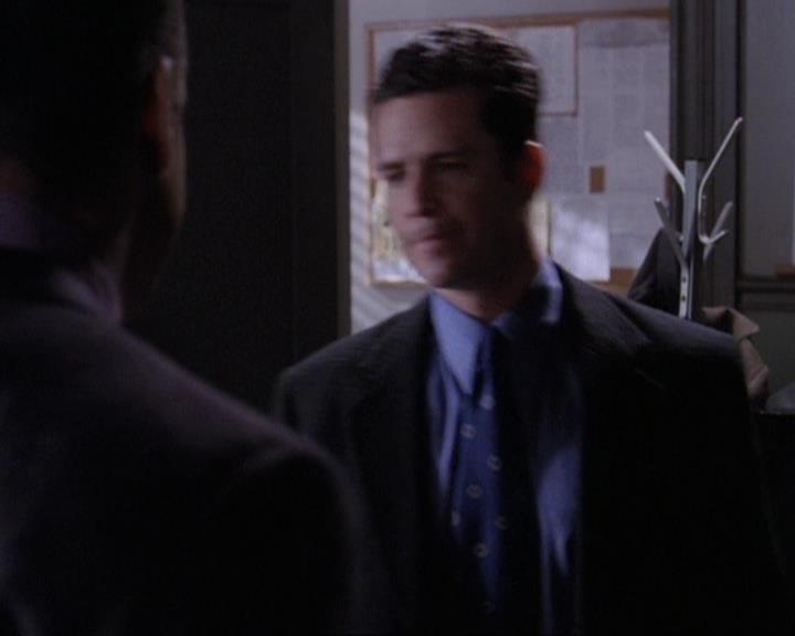 Charmed-Online-dot-net_119OutOfSight1002.jpg Charmed-Online-dot-net_119OutOfSight1002.jpg