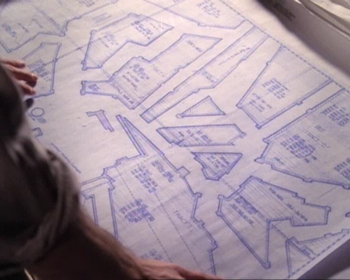 Charmed-Online-dot-net_119OutOfSight1011.jpg
