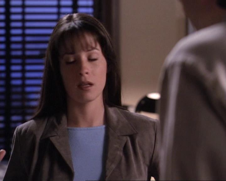 Charmed-Online-dot-net_119OutOfSight1024.jpg