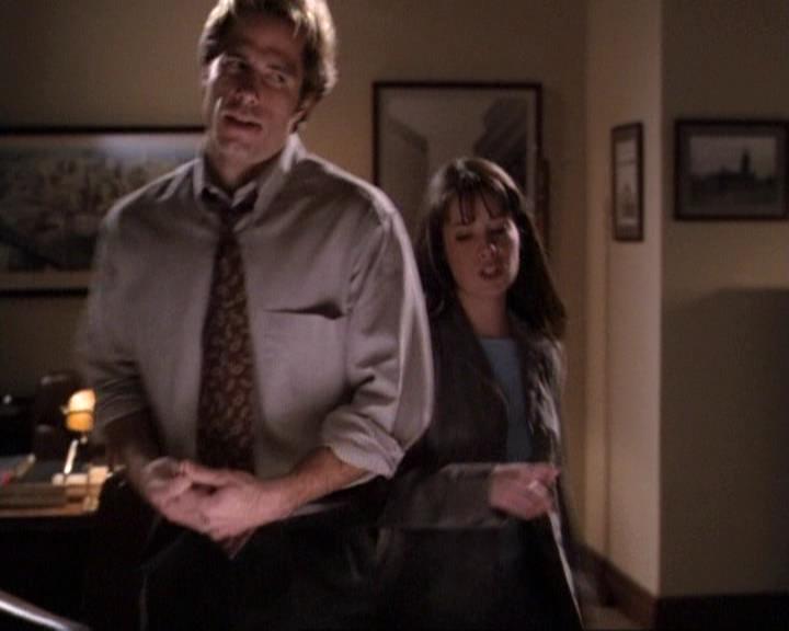 Charmed-Online-dot-net_119OutOfSight1034.jpg