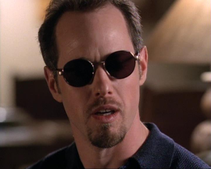 Charmed-Online-dot-net_119OutOfSight1181.jpg Charmed-Online-dot-net_119OutOfSight1181.jpg