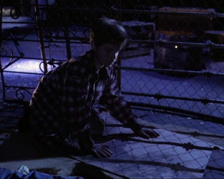 Charmed-Online-dot-net_119OutOfSight1324.jpg Charmed-Online-dot-net_119OutOfSight1324.jpg