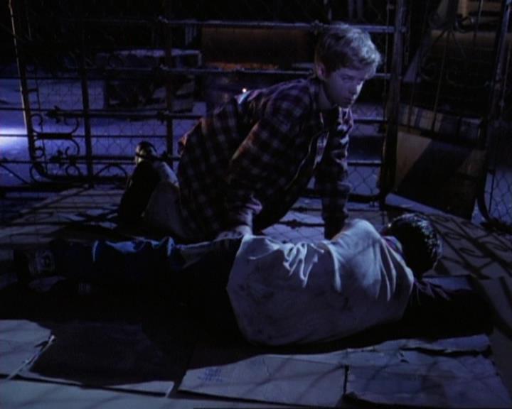 Charmed-Online-dot-net_119OutOfSight1330.jpg Charmed-Online-dot-net_119OutOfSight1330.jpg