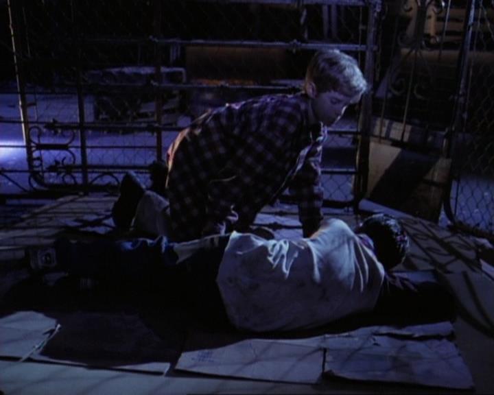 Charmed-Online-dot-net_119OutOfSight1331.jpg Charmed-Online-dot-net_119OutOfSight1331.jpg