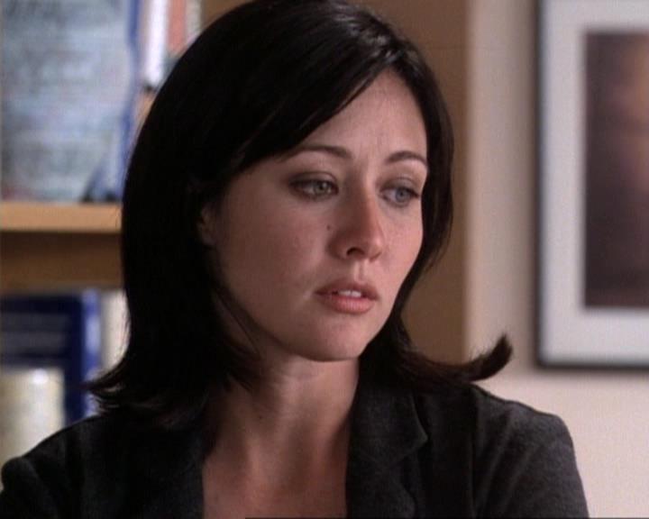 Charmed-Online-dot-net_119OutOfSight1411.jpg