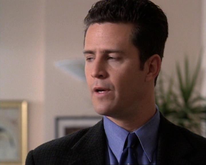 Charmed-Online-dot-net_119OutOfSight1418.jpg