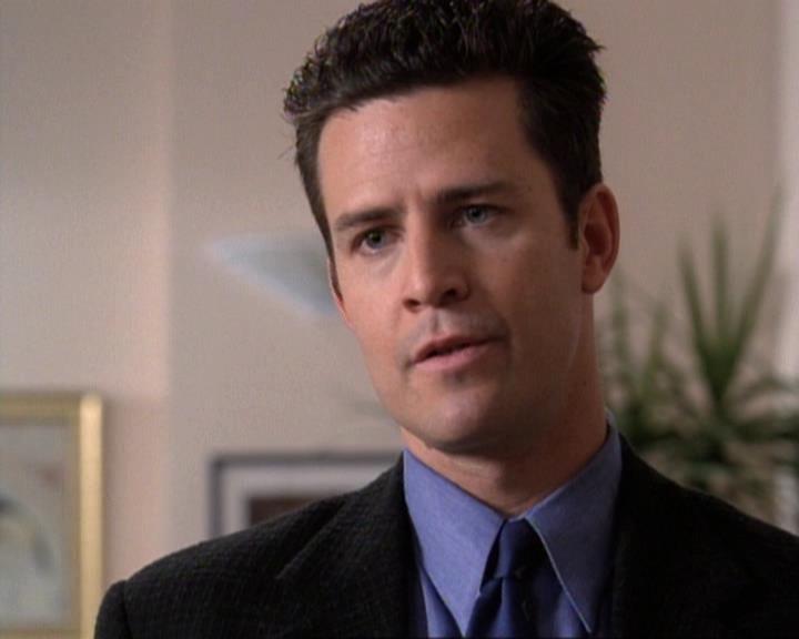 Charmed-Online-dot-net_119OutOfSight1421.jpg Charmed-Online-dot-net_119OutOfSight1421.jpg