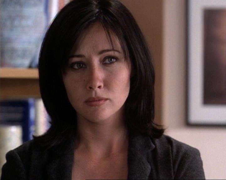 Charmed-Online-dot-net_119OutOfSight1432.jpg
