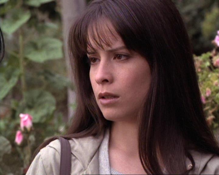 Charmed-Online-dot-net_119OutOfSight1500.jpg