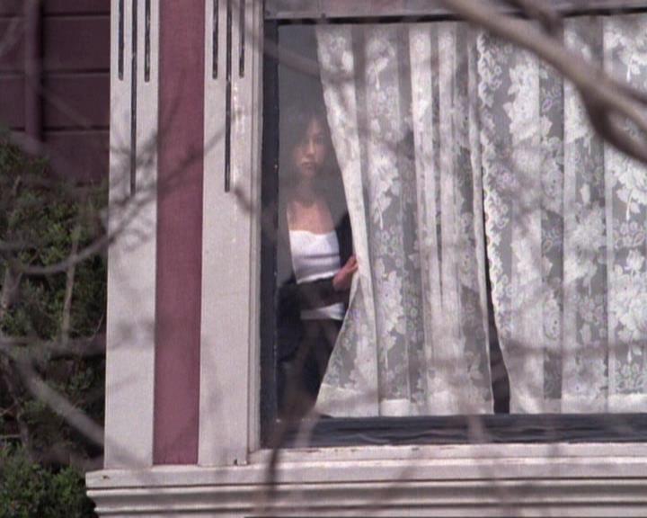 Charmed-Online-dot-net_119OutOfSight1605.jpg