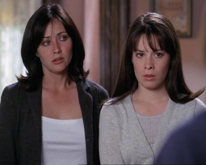 Charmed-Online-dot-net_119OutOfSight1633.jpg