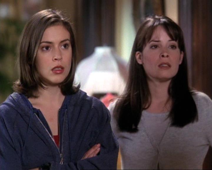 Charmed-Online-dot-net_119OutOfSight1647.jpg