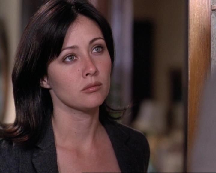 Charmed-Online-dot-net_119OutOfSight1655.jpg