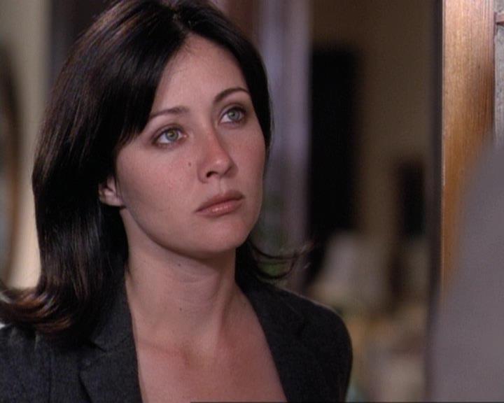 Charmed-Online-dot-net_119OutOfSight1656.jpg
