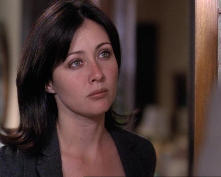 Charmed-Online-dot-net_119OutOfSight1659.jpg