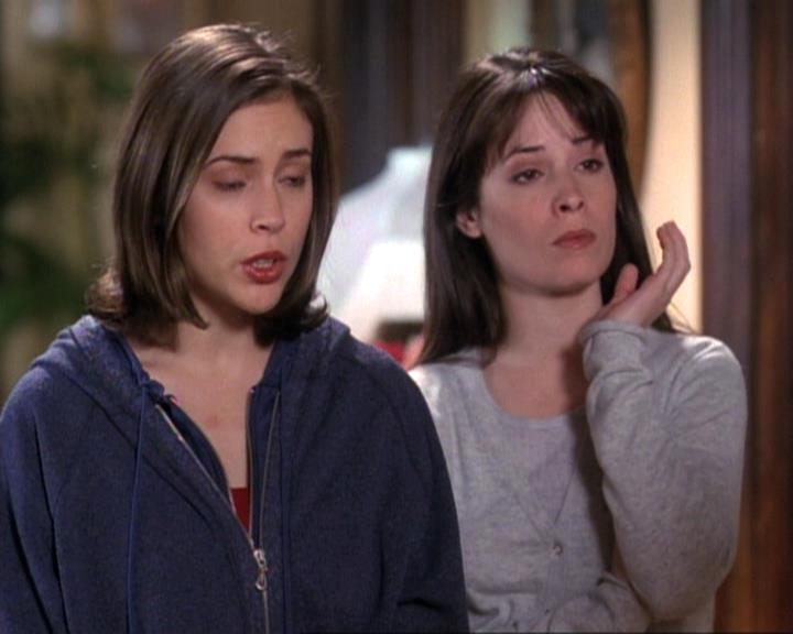 Charmed-Online-dot-net_119OutOfSight1688.jpg
